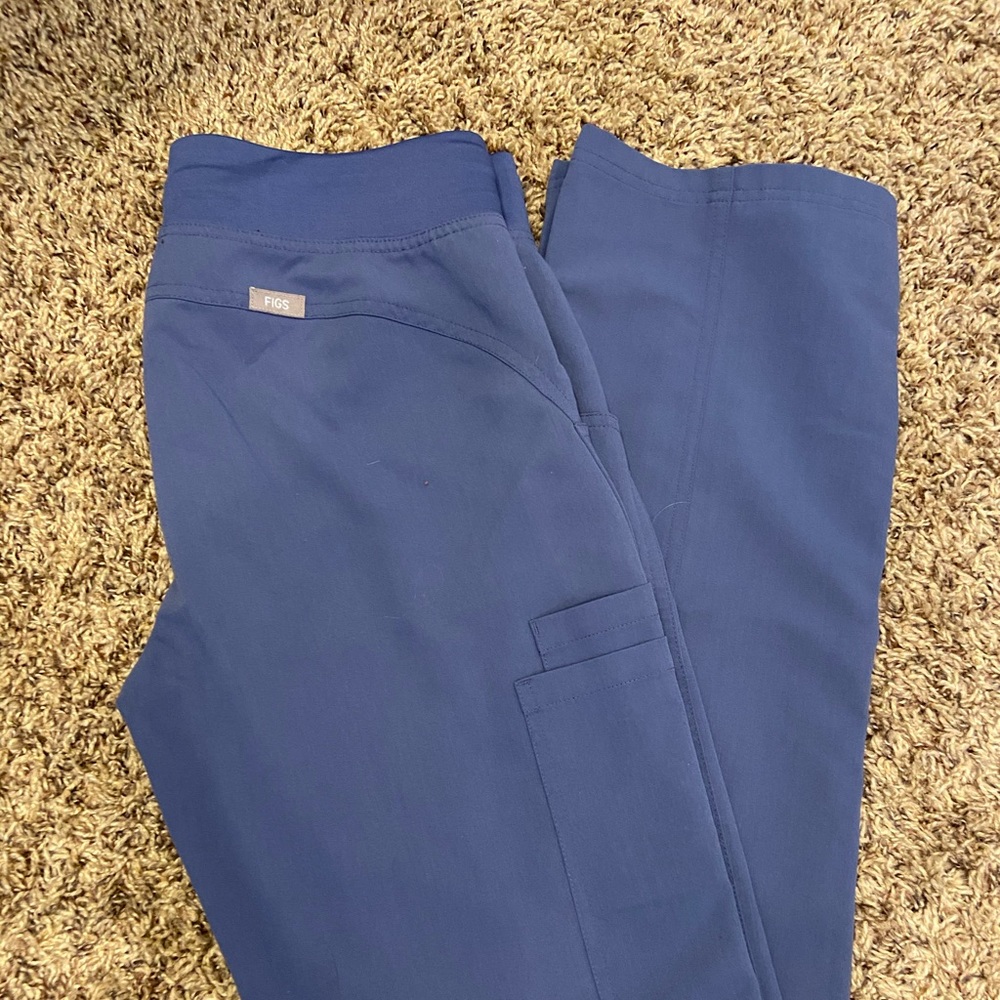 Figs scrubs
